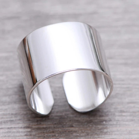 Smooth Elegance Ring