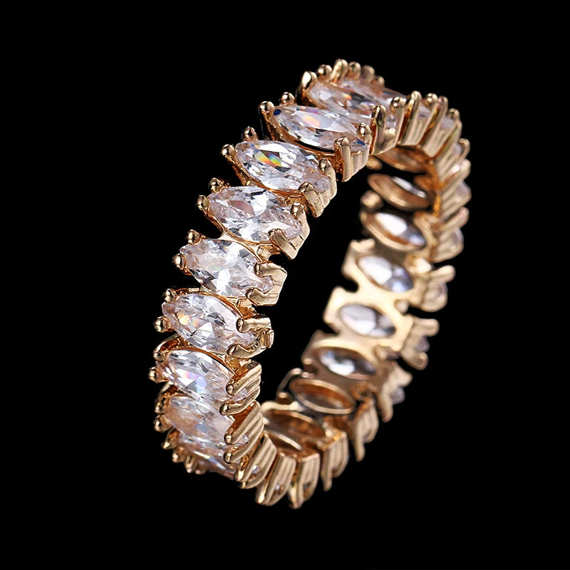 Sparkling Ring